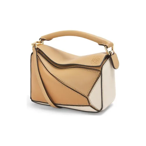 LOEWE Пазл Телячья кожа Пазл Сумка Клатч Сумка через плечо Сумка на плечо Мини Унисекс Пустыня