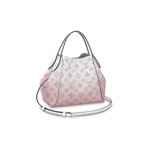 LOUIS VUITTON Сумки Женские