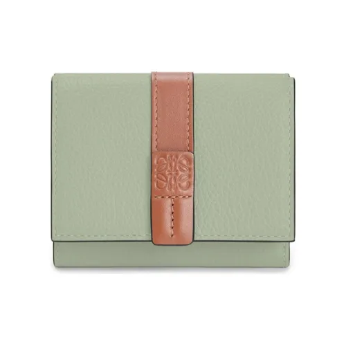 LOEWE Женские кошельки