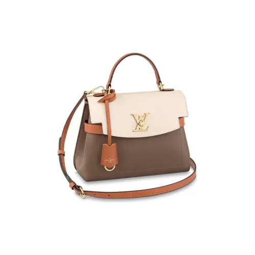 LOUIS VUITTON Сумки Женские