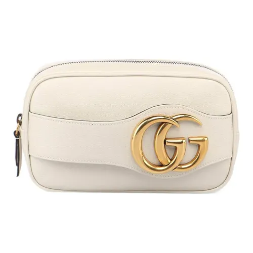 GUCCI Клатчи Женские