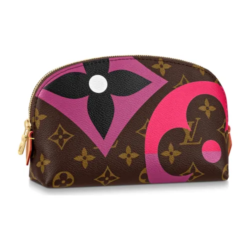 LOUIS VUITTON Game On Коровья кожа Косметичка Женская Коричневая