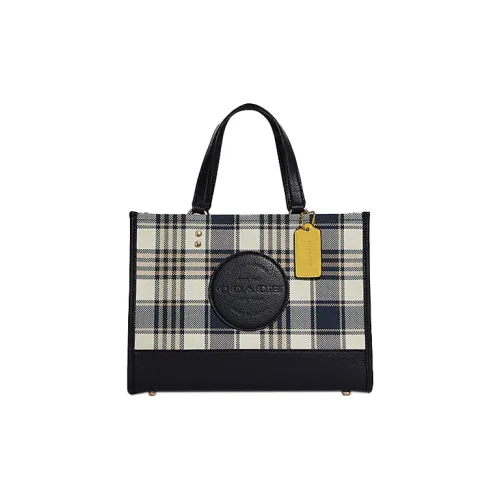 COACH Dempsey Клатчи Женские