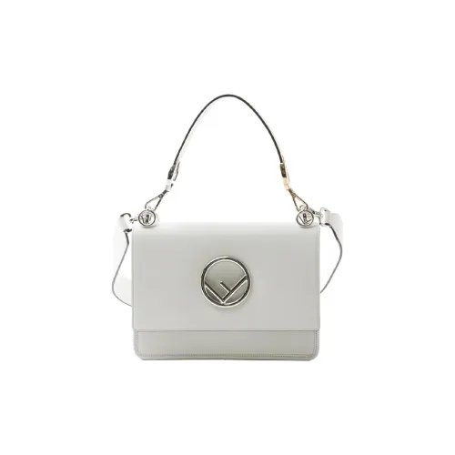 FENDI Kan I Кожа Сумка через плечо Сумка Женская Белая