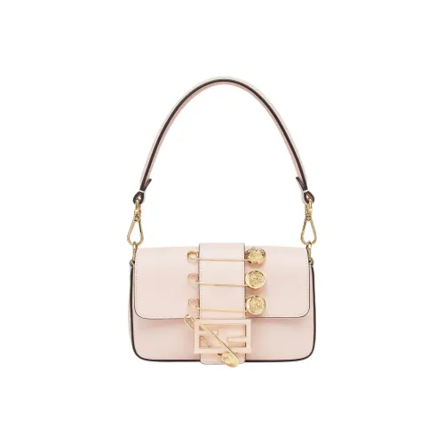 FENDI Сумки через плечо Женские