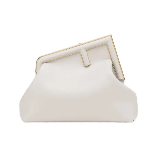 FENDI First Кожаный клатч сумка через плечо среднего размера женский светло-серый белый