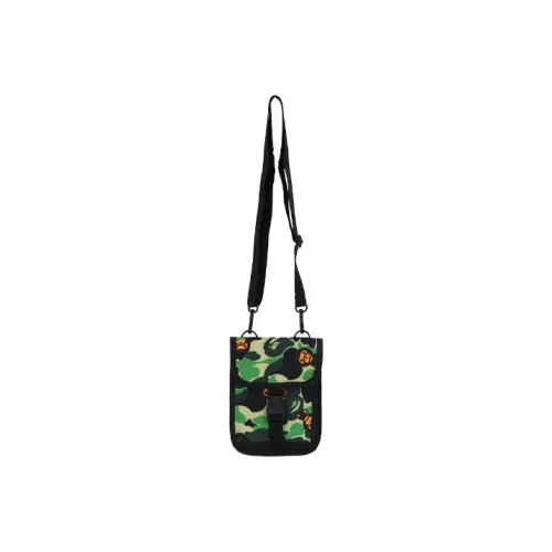 A BATHING APE Сумки кросс-боди Унисекс