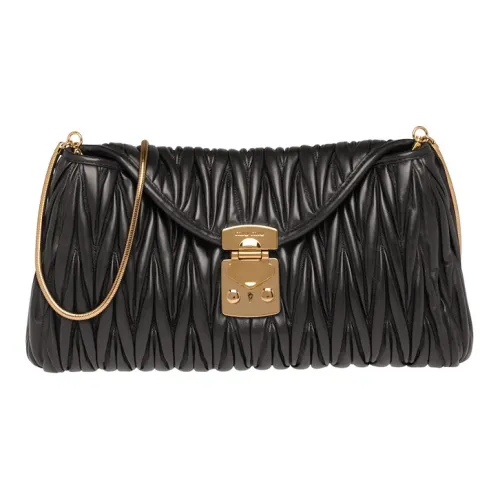 MIU MIU Soft Sheep Leather Clutch Shoulder Bag Women's Black MIU MIU Мягкий клатч из овечьей кожи сумка через плечо женская черная