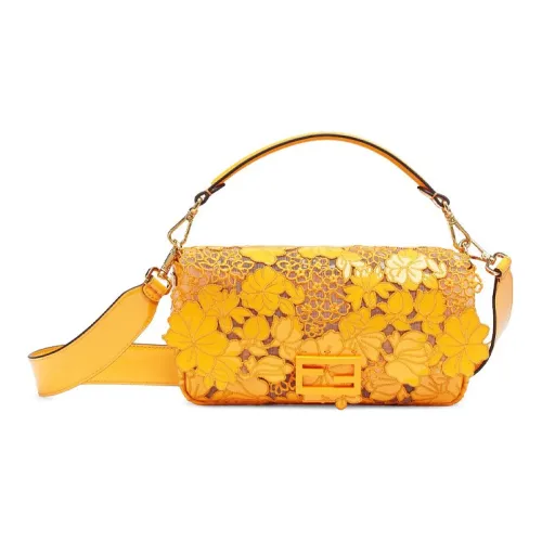 FENDI Baguette Кожа Сумка Средний Женский Оранжевый