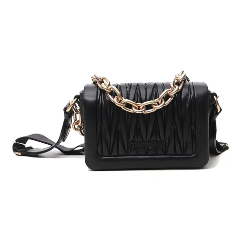 MIU MIU Сумка через плечо из кожи женская черная