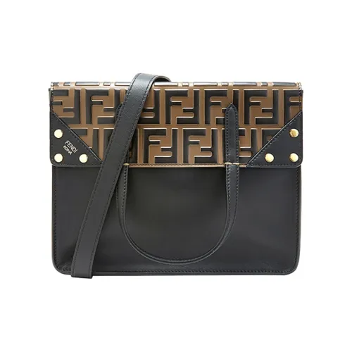 FENDI Сумки через плечо Женские