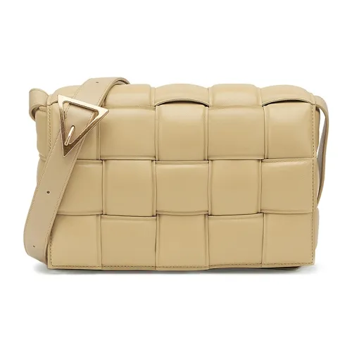 Bottega Veneta Padded Cassette Sheepskin Pillow Bag Crossbody Bag Shoulder Bag Women's Oatmeal