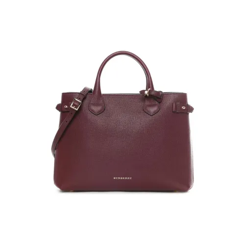 Burberry Хлопок Сумка Сумка через плечо Сумка через плечо Женская Красная