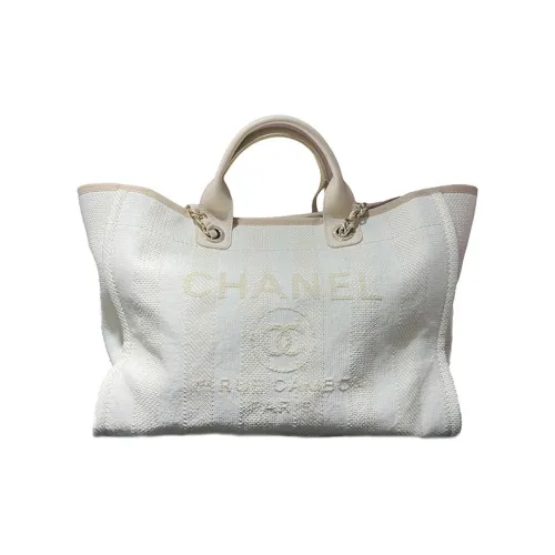 CHANEL Телячья кожа Сумка через плечо Большая Женская Экрю