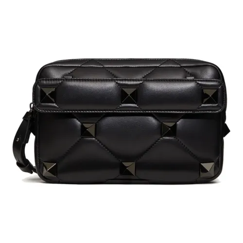 Valentino Roman Stud Сумки через плечо Мужской