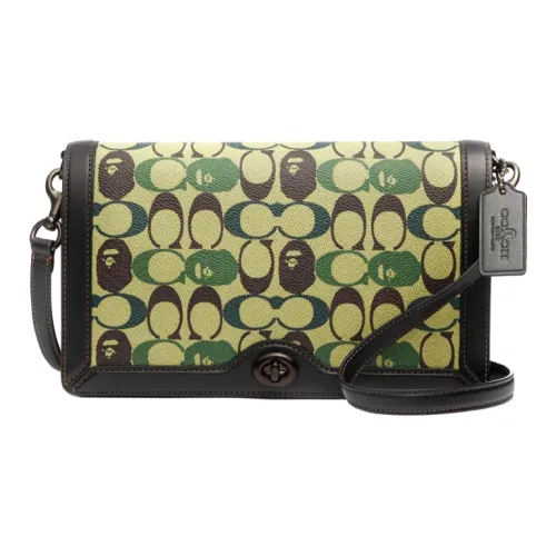 COACH RILEY Сумки через плечо Женские