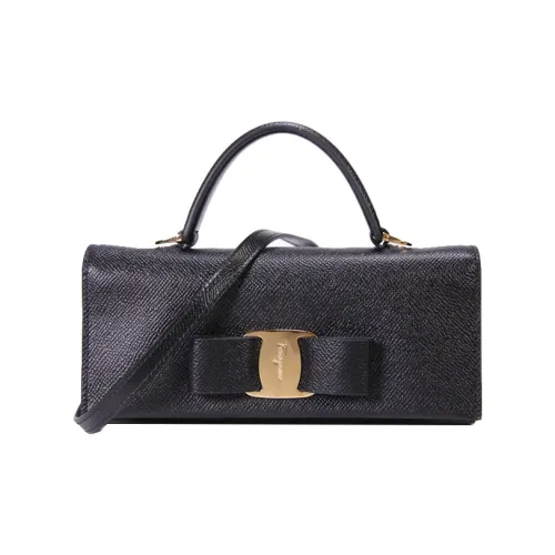 Ferragamo Сумка из коровьей кожи сумка через плечо сумка на плечо женская черная