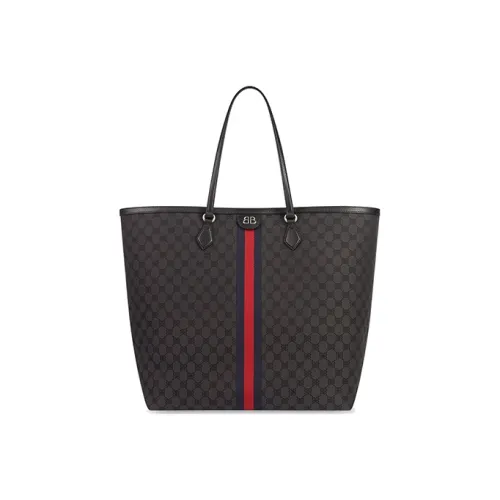 BALENCIAGA Сумки через плечо Женские