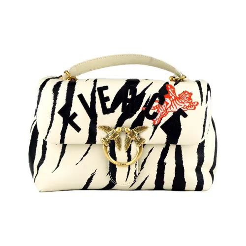 PINKO Sheepskin Pillow Bag Сумка Сумка через плечо Сумка через плечо Большая Женская Черно-белая