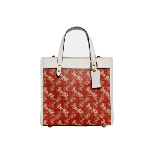 COACH Field Клатчи Женские