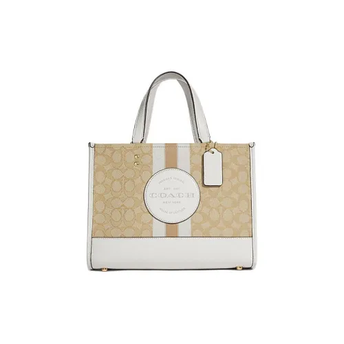 COACH Dempsey Клатчи Женские