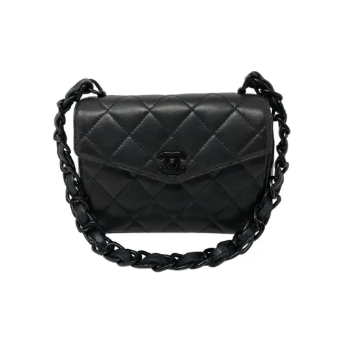 CHANEL So Black Сумки через плечо Женские