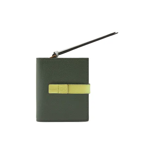 LOEWE Женские кошельки