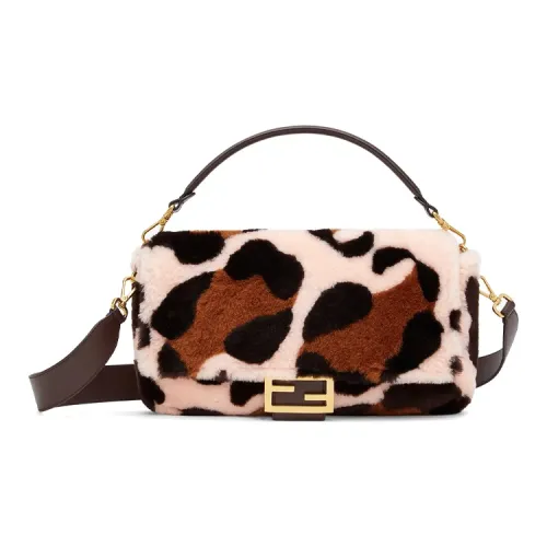 FENDI Baguette Коровья кожа Сумка Большая Женская Розовая