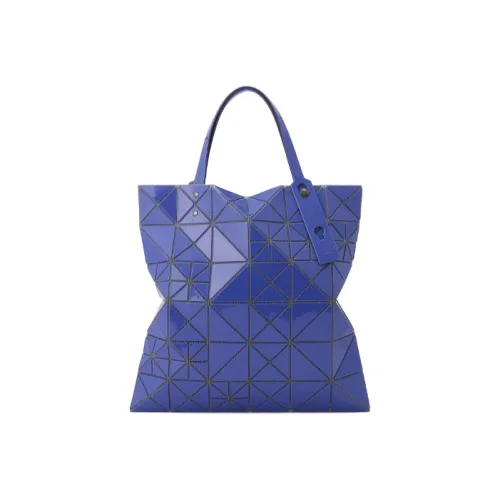 ISSEY MIYAKE Сумки через плечо Женские