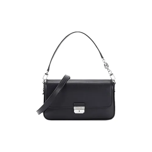 Michael Kors BRADSHAW Сумки через плечо Женские