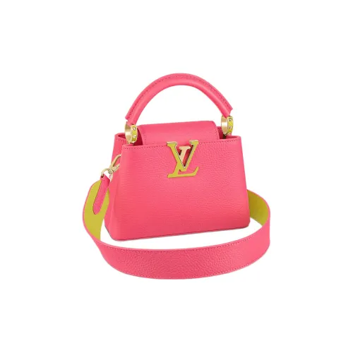 LOUIS VUITTON Capucines Кожа Капусин Через плечо Сумка-тоут На одно плечо Мини Женская Красный цвет Драконий фрукт