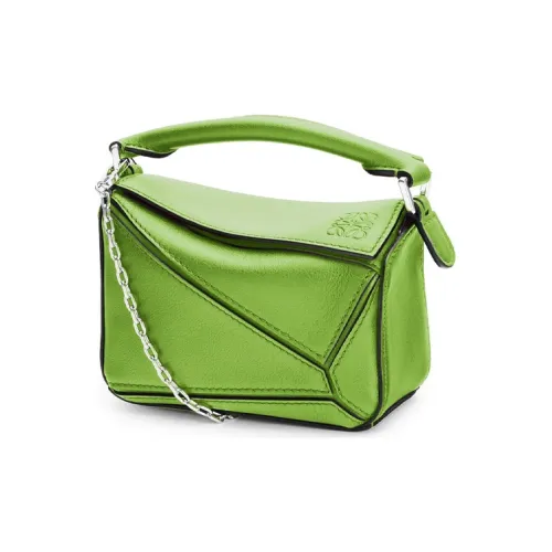 LOEWE Пазл Коровья кожа Сумка Сумка через плечо Сумка через плечо Экстра мини Женская Яблочно-зеленый