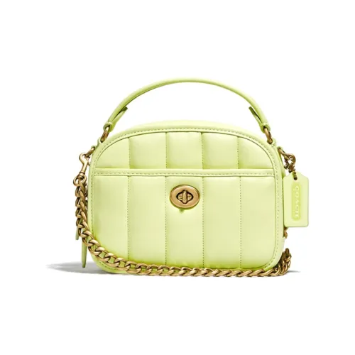 COACH Lunchbox Клатчи Женские