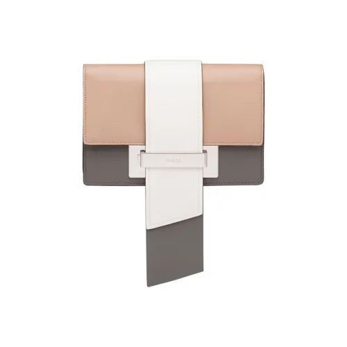 PRADA Сумки через плечо Женские