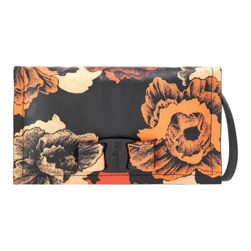 Ferragamo Viva Сумки через плечо Женские