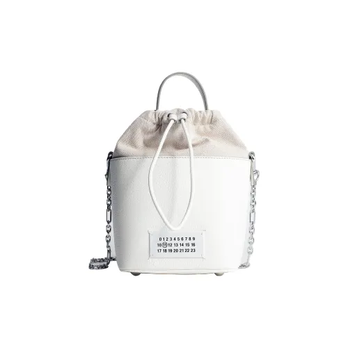 Maison Margiela Сумка из крупнозернистой текстуры коровьей кожи Женская Белая