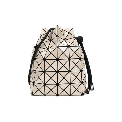 ISSEY MIYAKE Wring Сумки через плечо Женские