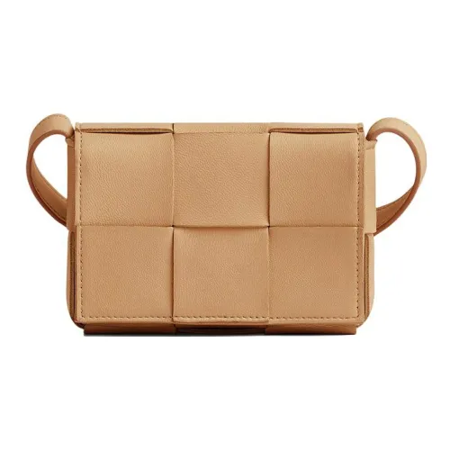 Bottega Veneta CASSETTE Сумки через плечо Женские