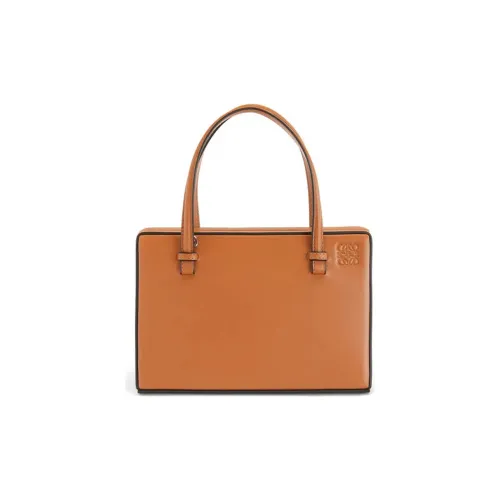 LOEWE Сумки Женские