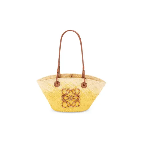 LOEWE Anagram Сумки через плечо Женские
