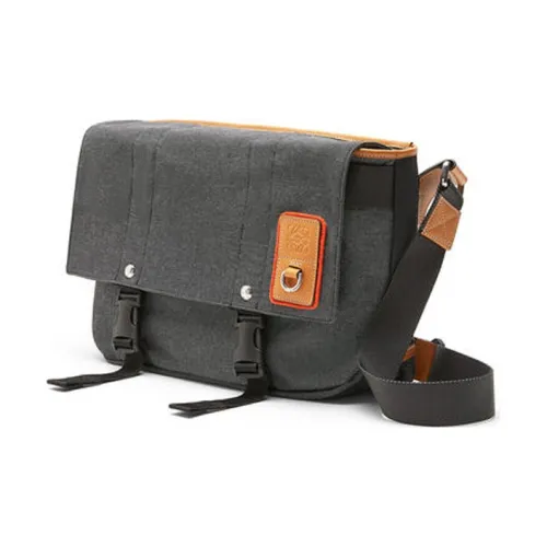 LOEWE Anagram Сумки через плечо Мужской