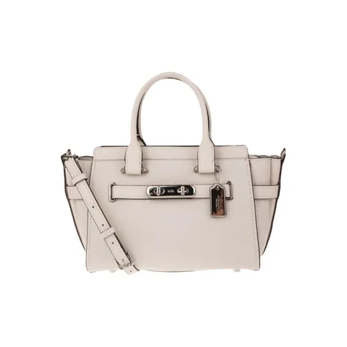 COACH Swagger Коровья кожа Сумка через плечо Сумка среднего размера Женская Белая