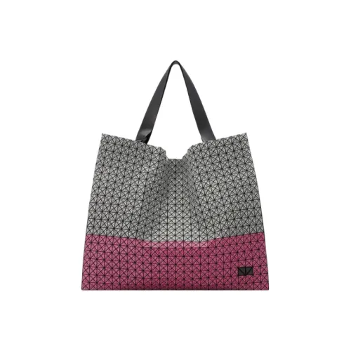 ISSEY MIYAKE Cart Клатчи Мужской