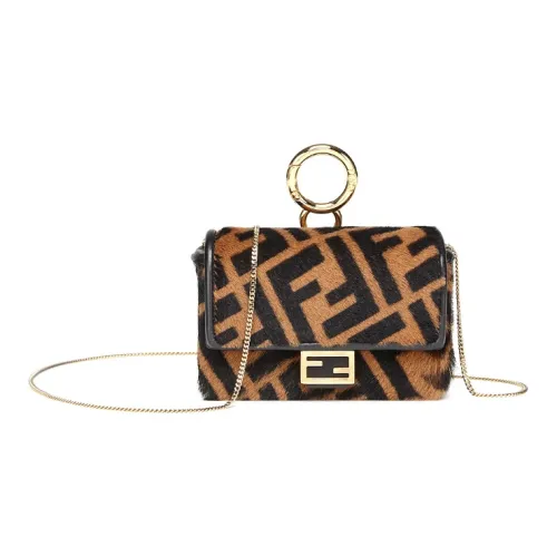 FENDI Baguette Овчина Сумка Baguette Монетница Сумка через плечо Сумка на плечо Экстра мини Женская Коричневый Черный