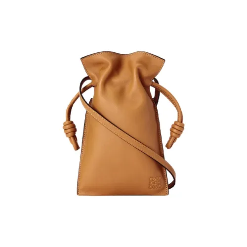 LOEWE Сумки через плечо Женские