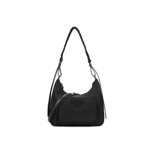 PRADA Сумки через плечо Женские