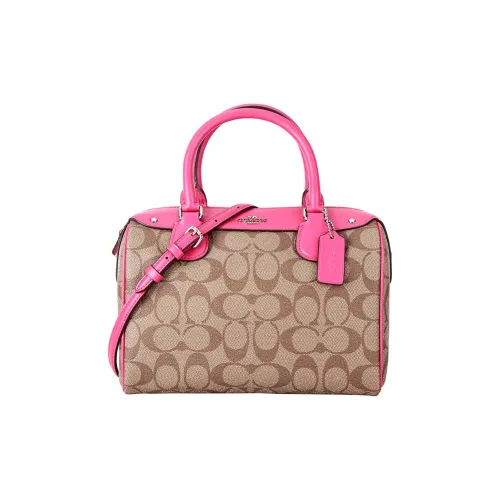 COACH Bennett Клатчи Женские