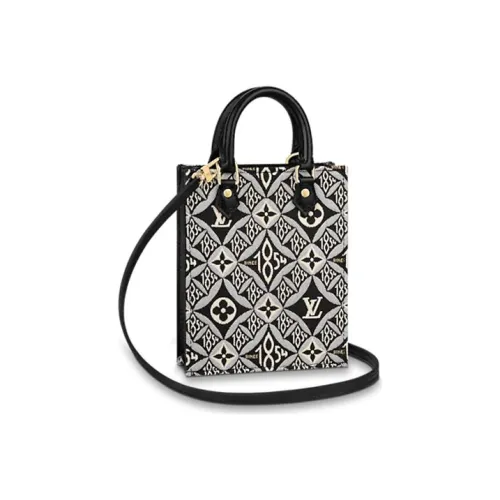 LOUIS VUITTON Petit Sac Plat Сумки Женские