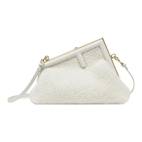 FENDI First Овчина Ручная Сумка через плечо Маленькая Сумка через плечо Женская Белая