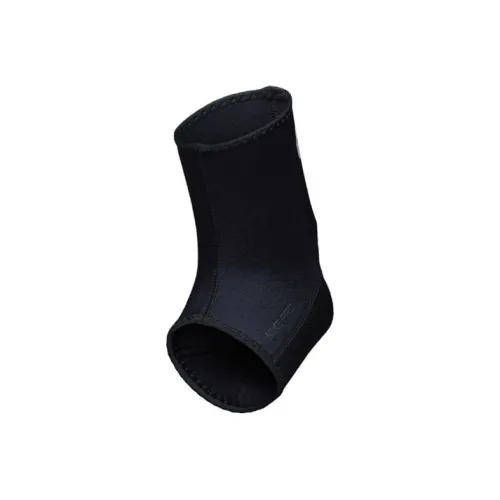 Nike Нейлон Полиэстер Термопластичная резина Силикон Наручные повязки Унисекс Черный